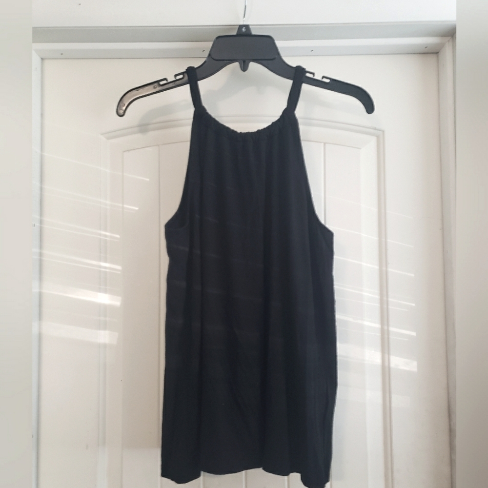Jones New York Sport Halter Top Size Medium